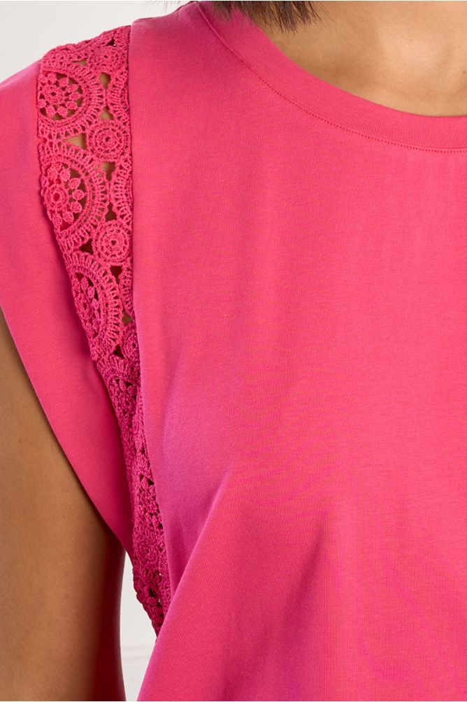 T-shirt with openwork sleeves