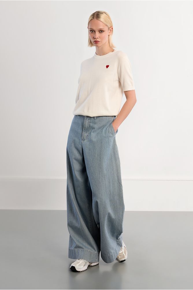 T-shirt en maille, brodé Cœur