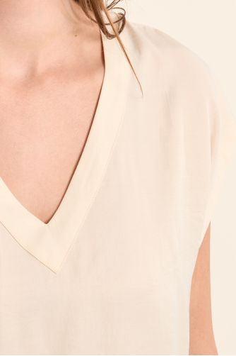 T-shirt basique parsemé de strass