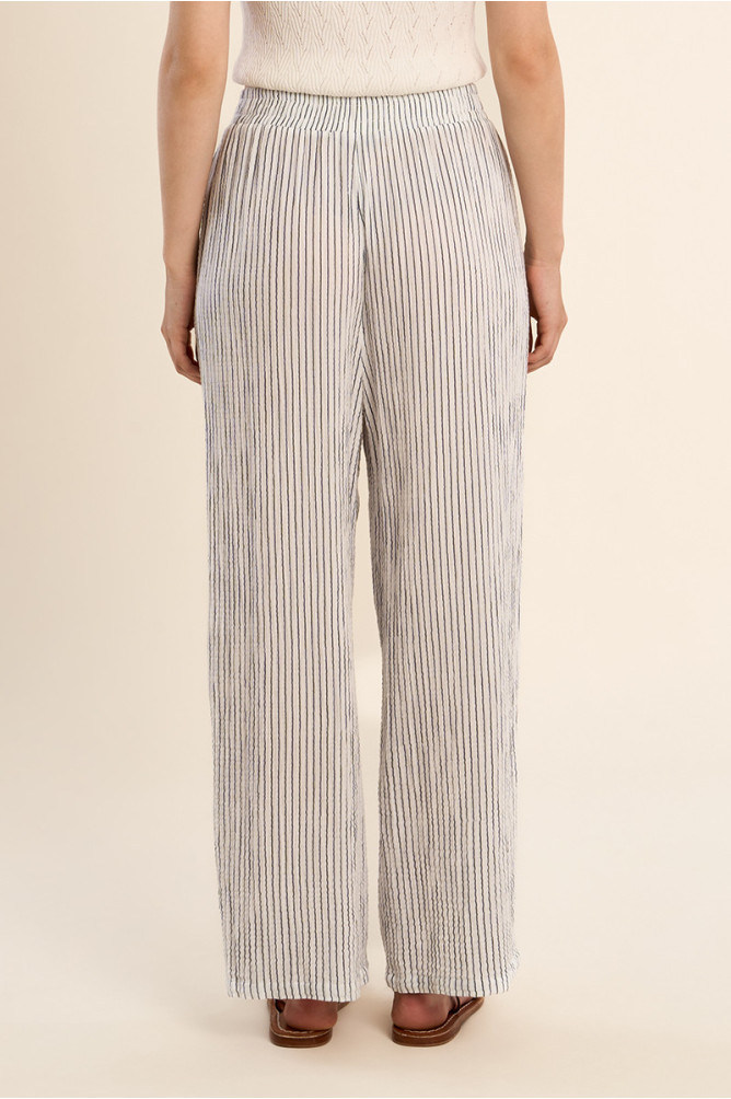 Cotton trousers, striped