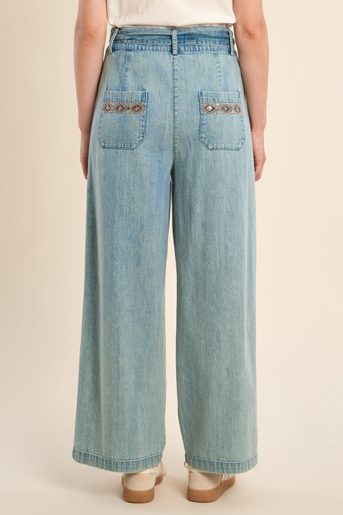 High-waisted cotton trousers
