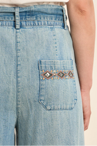 High-waisted cotton trousers