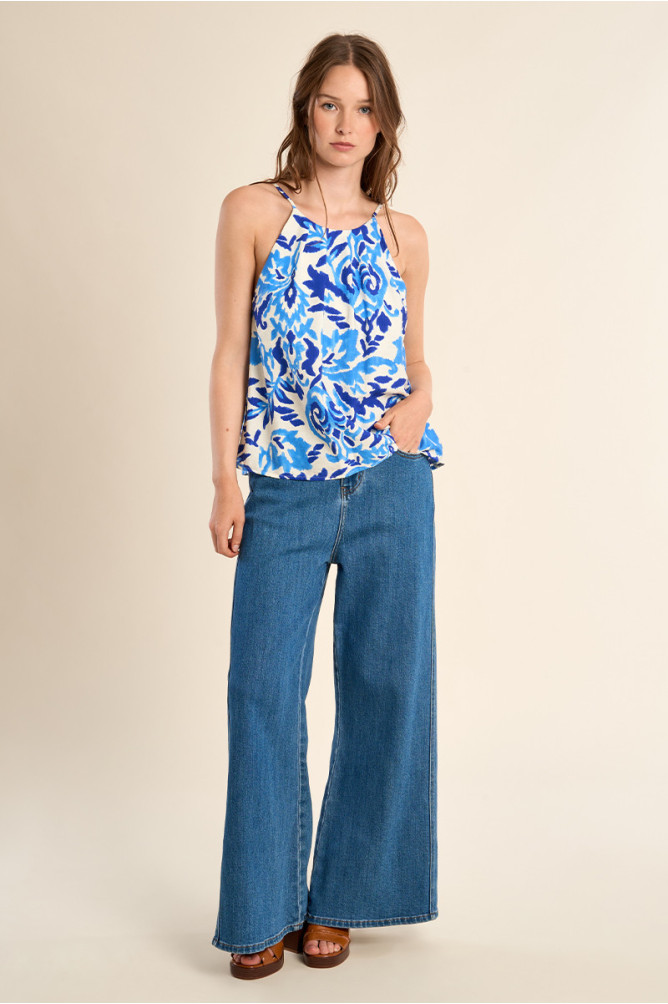 American neckline top, halter