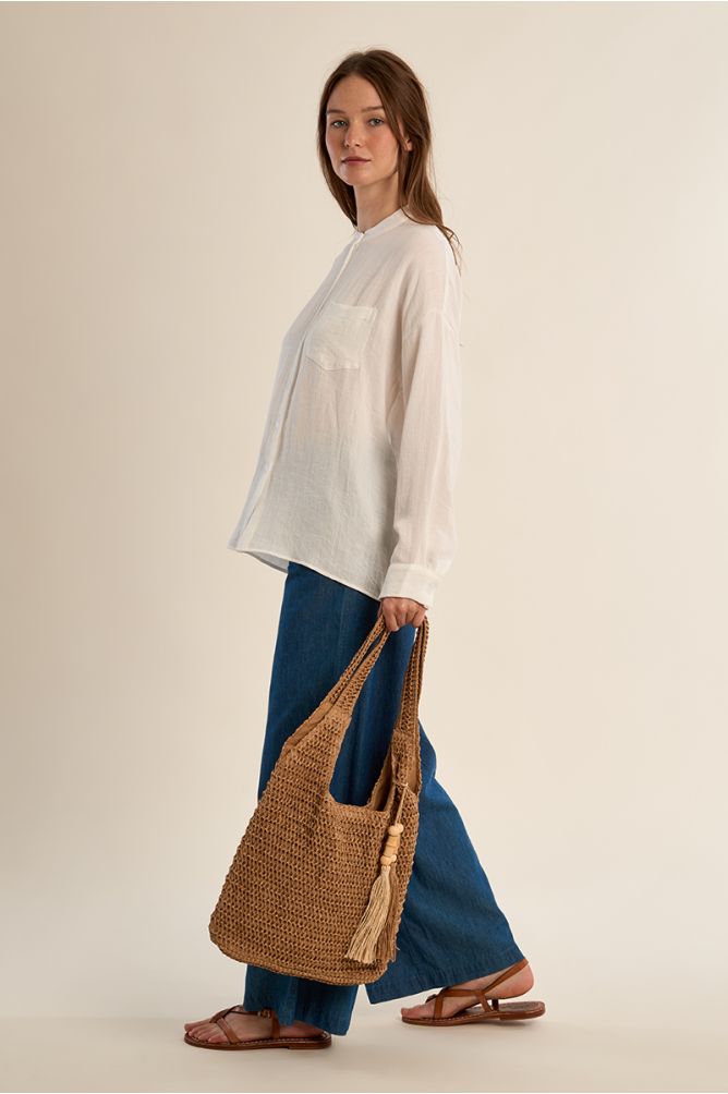 Oversized straw bag