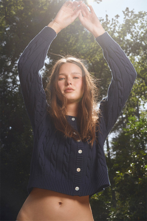 Cardigan en maille tressée