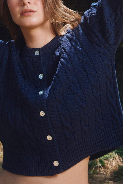 Cardigan en maille tressée