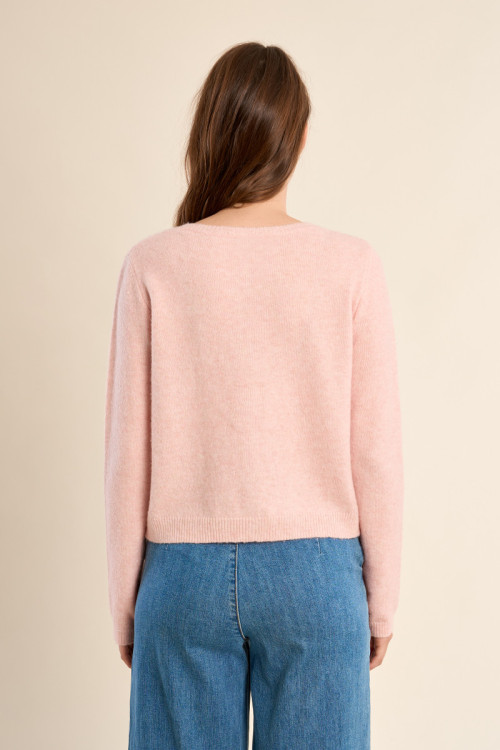 Knitted cardigan, buttoned