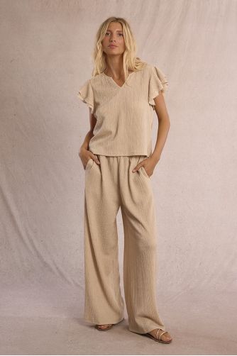 Ruffled short-sleeved top