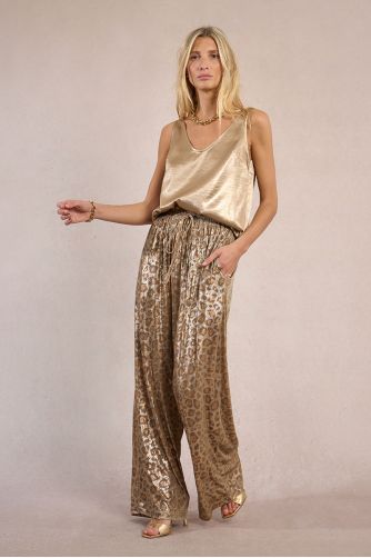 Flowing leopard print trousers, iridescent