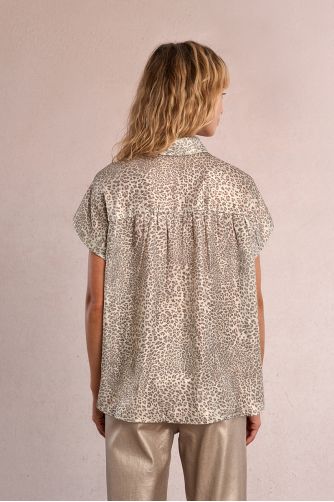 Short-sleeved blouse, leopard print