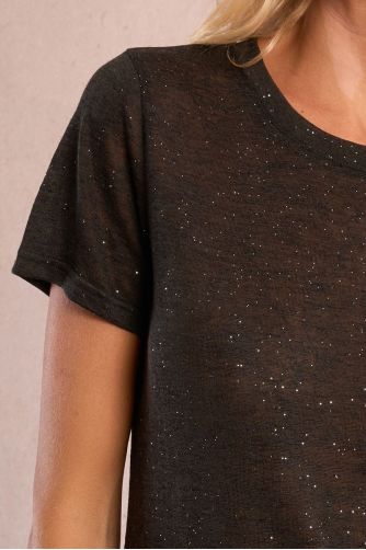 Camiseta de mujer de manga corta, tejido brillante.