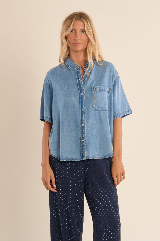 Denim shirt, short sleeves