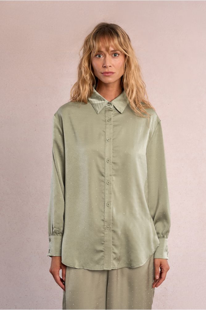 Camisa de mujer de manga larga, abalorios brillantes.