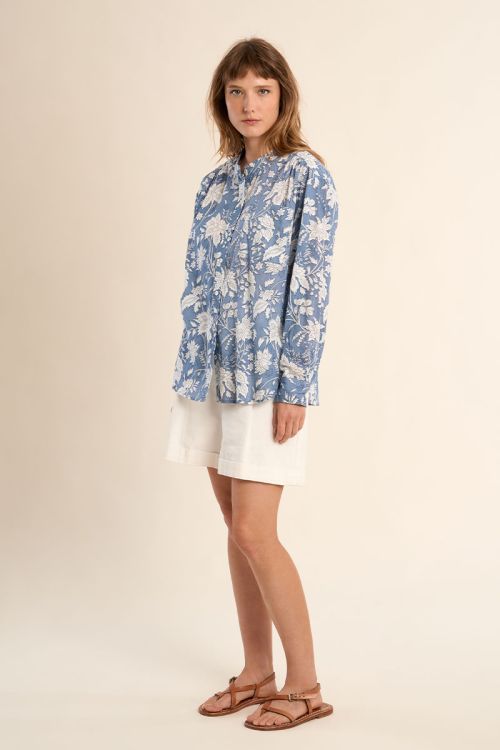 Oversized cotton shirt