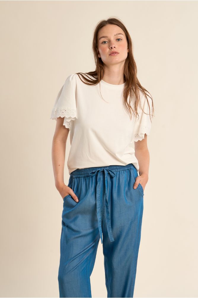 Oversized cotton T-shirt, ruffled sleeves