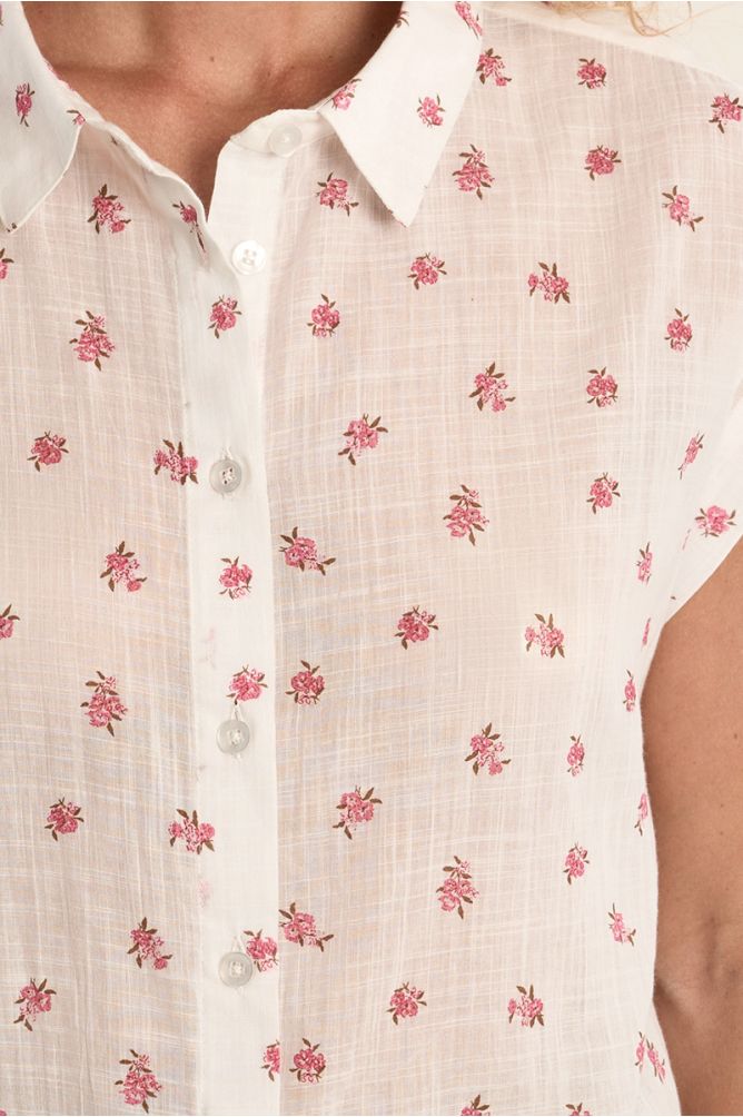 Camisa de mujer de manga corta, estampado flores.