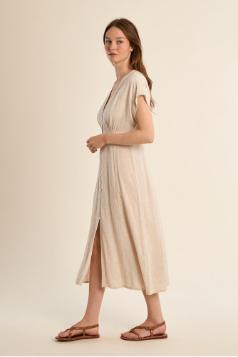 Robe mi-longue, boutonnée sur le devant