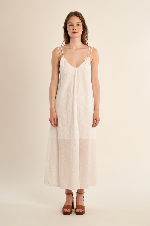 Robe longue et droite