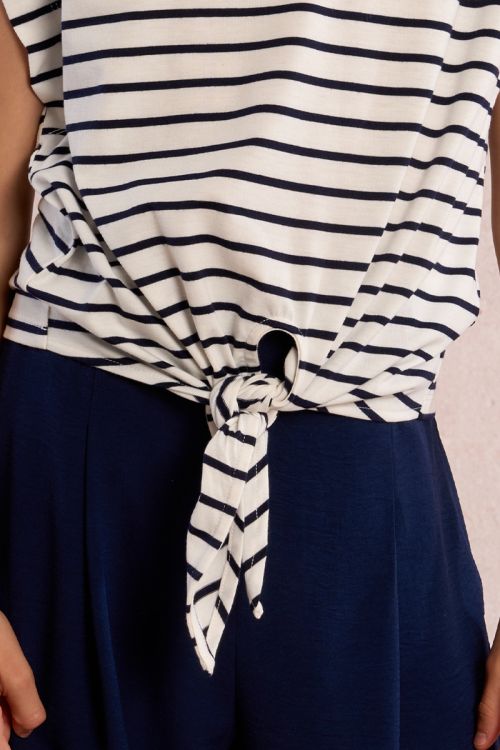 Striped T-shirt, to tie