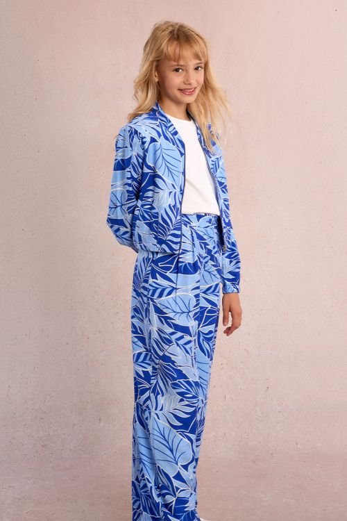 Chaqueta de niña bomber, con estampado.