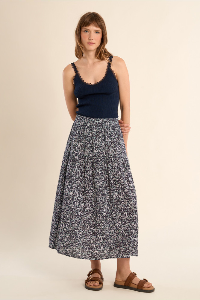 Knitted tank top, lace straps