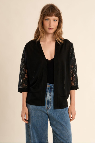 Vest with lace sleeves
