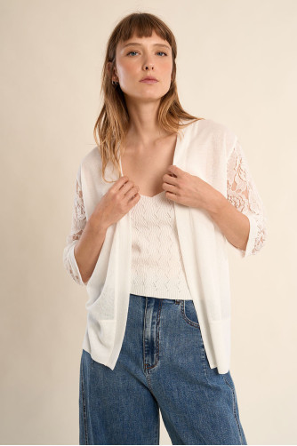 Vest with lace sleeves