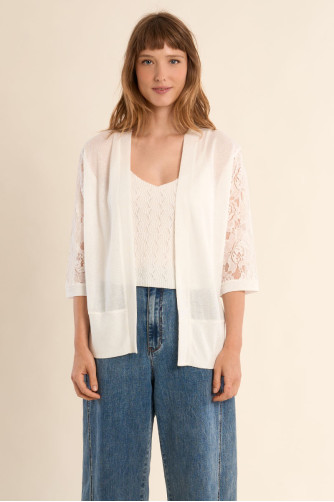 Vest with lace sleeves