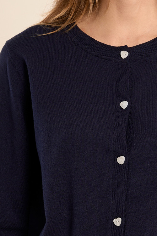 Buttoned cardigan, heart details