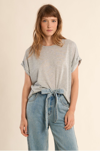 T-shirt casual, ouverture dans le dos 