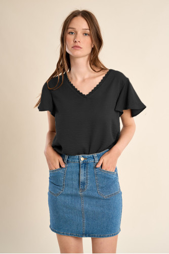 T-shirt décontracté, col brodé