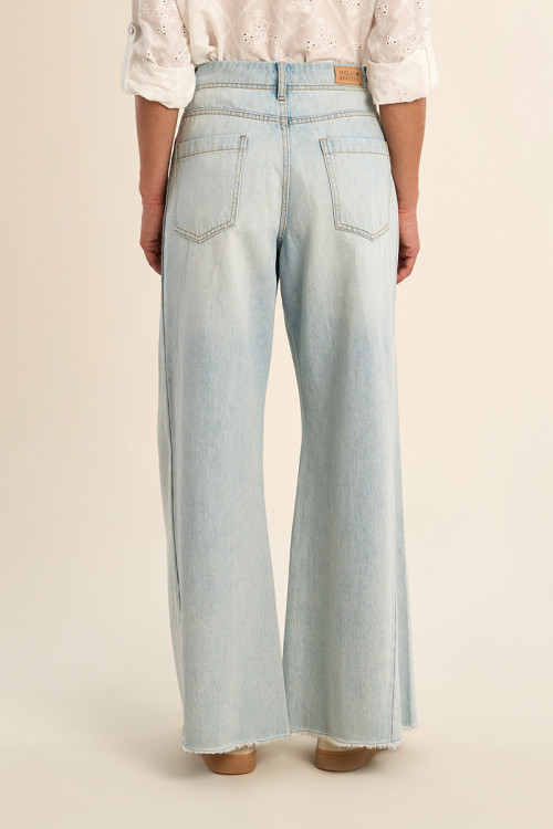 Wide-leg, flared denim