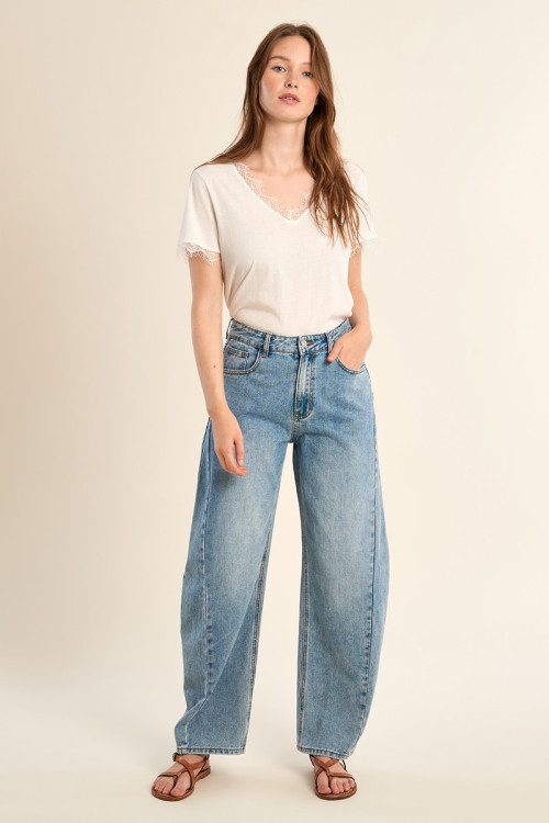 Pantalón de mujer vaquero, corte amplio ¨Balloon¨