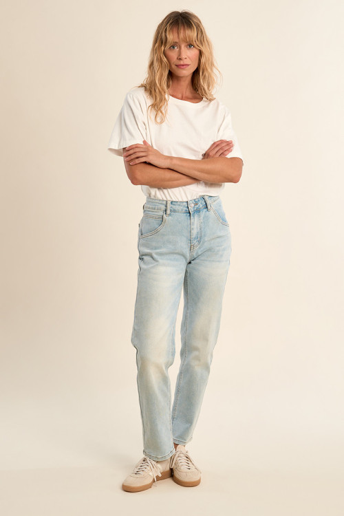 Straight jeans