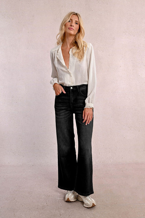 High-waisted wide-leg jeans