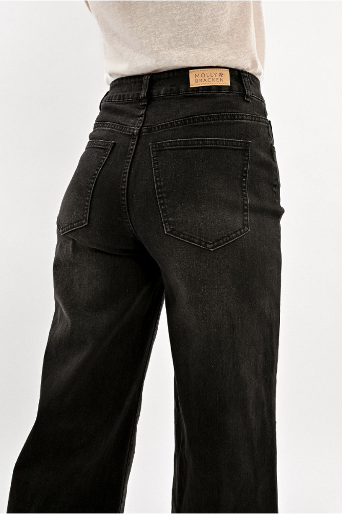 Jeans large à la taille haute