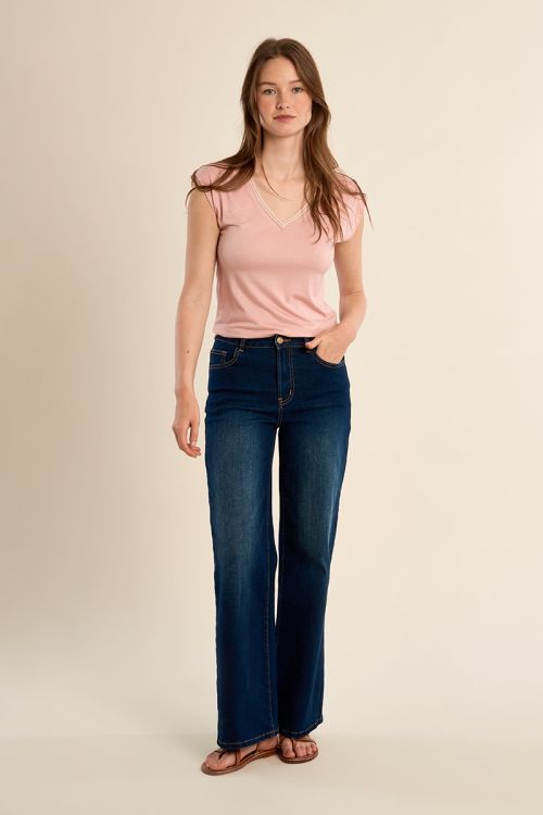 V-neck T-shirt, embellished with rhinestones