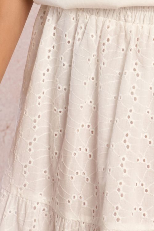 Jupe longue en broderie