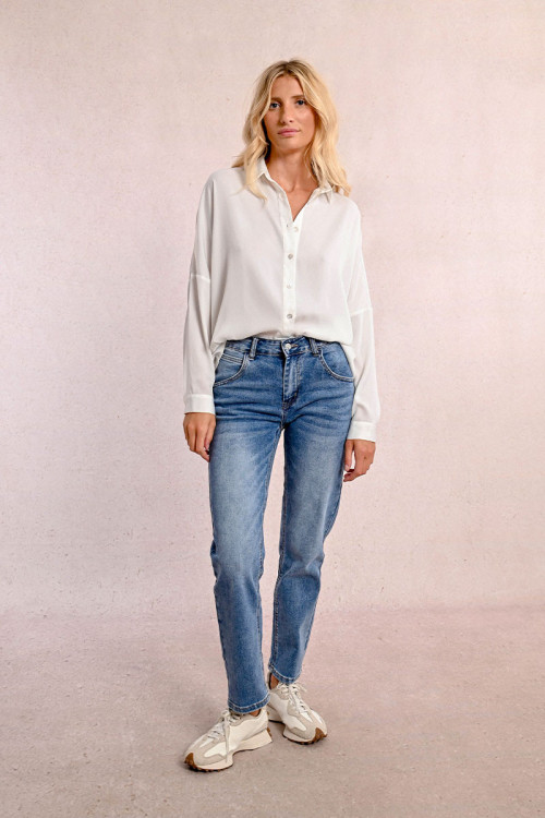 Pantalón vaquero estilo ¨mom¨