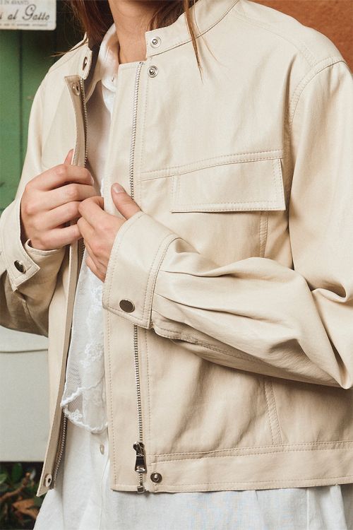 Short mortard jacket, imitation leather effect