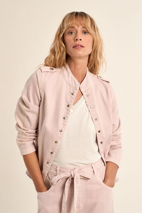 Chaqueta de mujer vaquera, estilo militar.