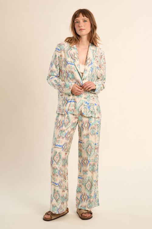 Blazer de mujer de manga larga, con estampado.
