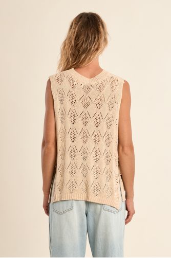 Sleeveless knit, openwork and knotted on the sides