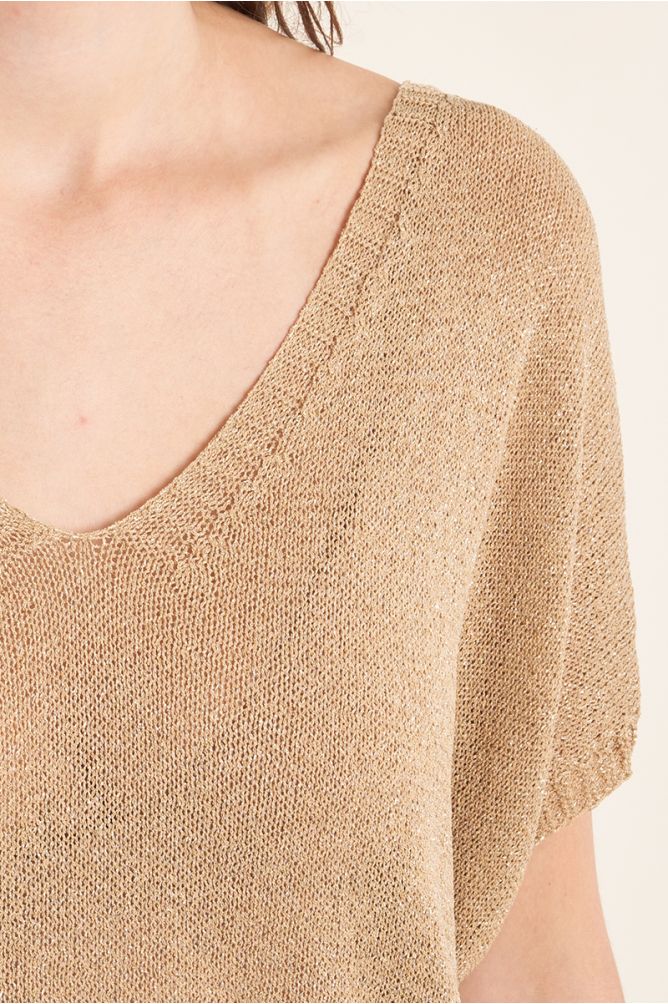 Iridescent knit sleeveless sweater