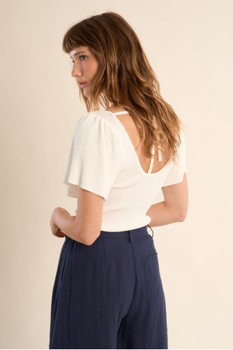 Jersey de mujer de manga corta, detalle lazada.