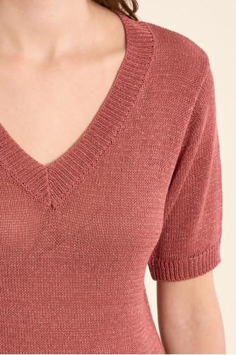 Jersey de mujer de manga corta, escote en V.