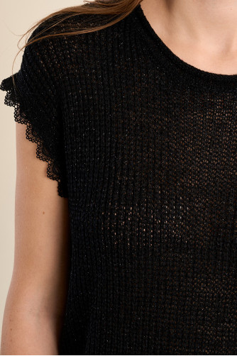 Crochet knit T-shirt