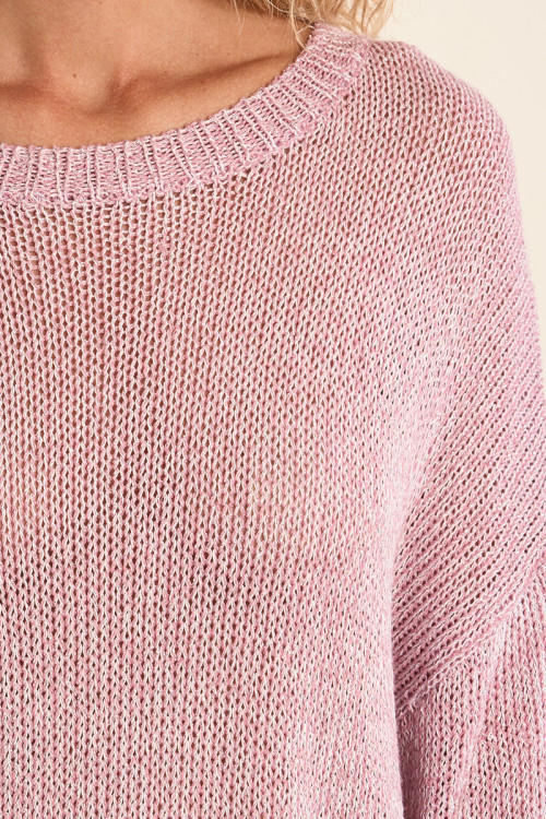 Knitted sweater, round neck