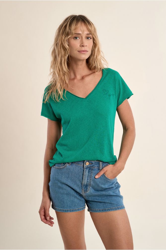 Camiseta de mujer de manga corta, escote V.