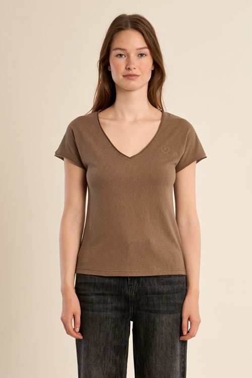 Camiseta de mujer de manga corta, escote V.
